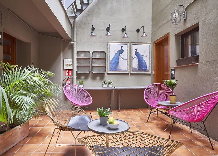 AinB Las Ramblas-Guardia Apartments